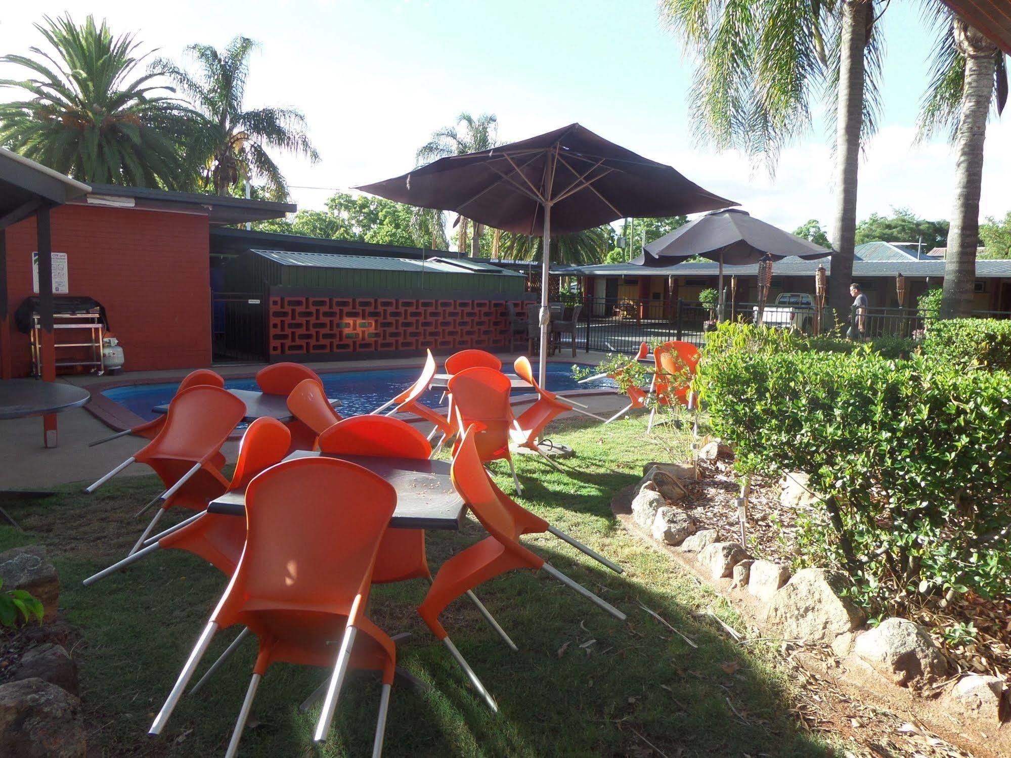 Motel Oasis Kingaroy Kültér fotó